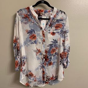Kut from the Kloth Sinclaire Button Front Blouse